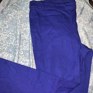 Navy H&M Sz 10 pants with sipper on the left hip.